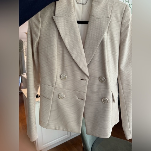 Elie Tahari - Cream Blazer - US 2 - Picture 3 of 4